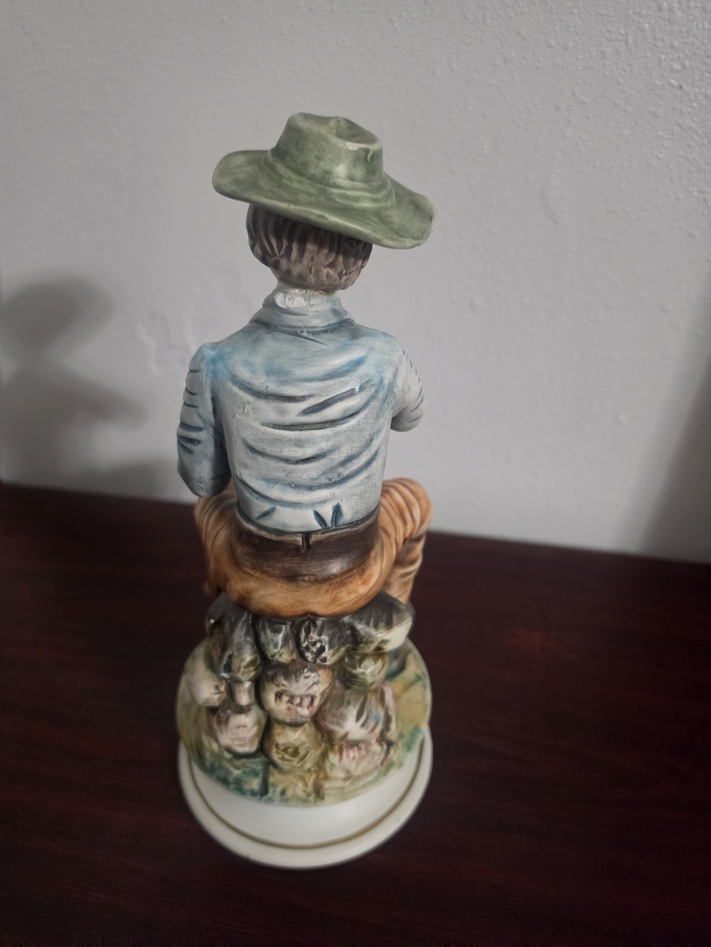 Capidimonte Porcelain Mountain Man Figurine.  Made In Iyaly - Picture 3 of 6